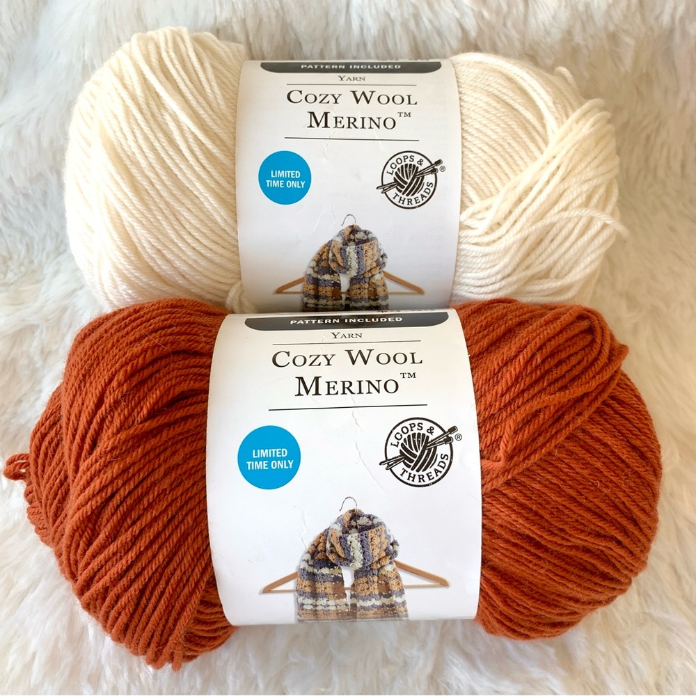 Cozy Wool Merino DK Yarn 2 Skeins Loops & Threads